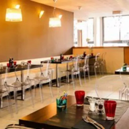 Hotel Esatitude 3*
