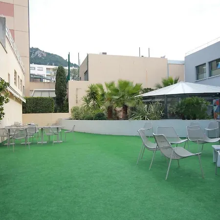 Esatitude 3* Nizza