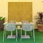 Hotel Esatitude 3*