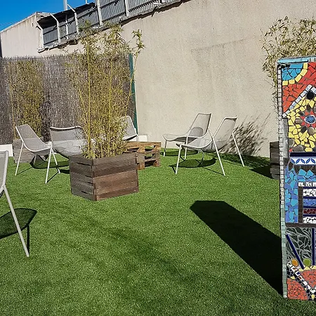 Esatitude Hotel