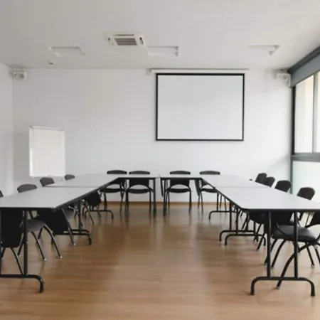 Esatitude Hotel Nice