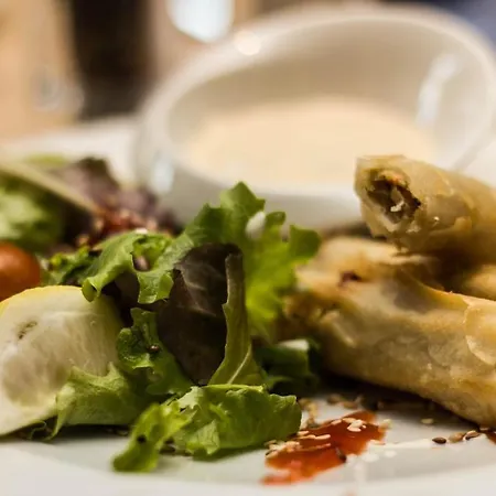 Esatitude Hotel Nice