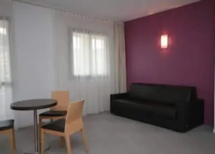 Hotel Esatitude
