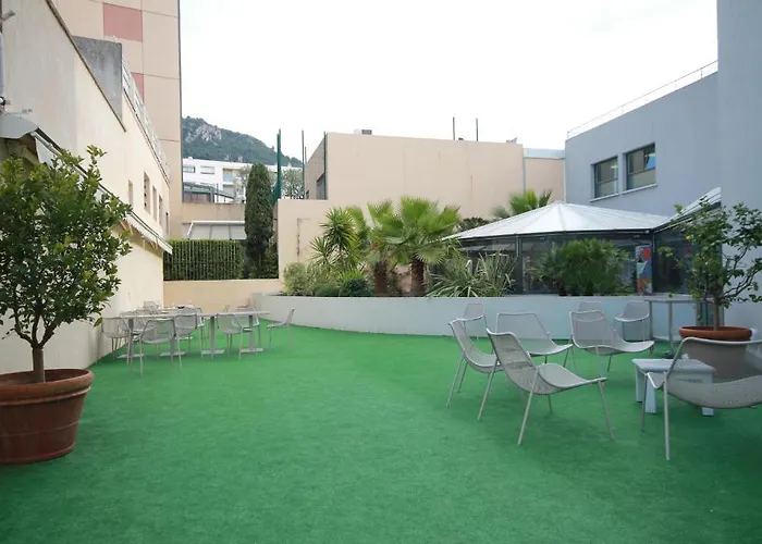 Esatitude 3* Nizza