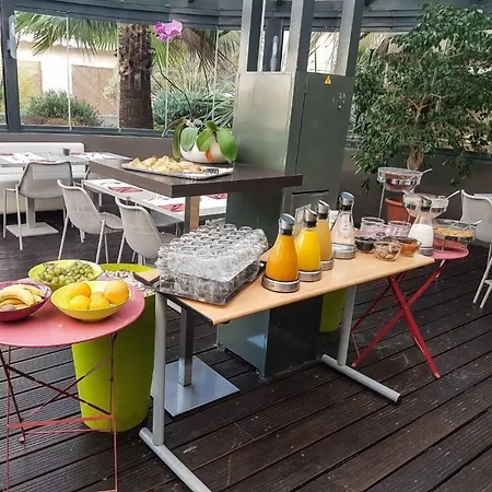 酒店 艾萨帝都酒店 3*